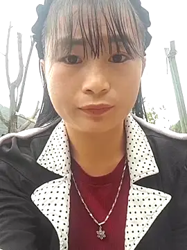 Snapshot of Sunyinn chatting on October 22, 2:56 am Sunyinn online show from October 22, 2:56 am