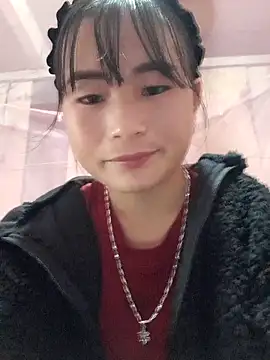 Snapshot of Sunyinn chatting on October 25, 2:52 am Sunyinn online show from October 25, 2:52 am