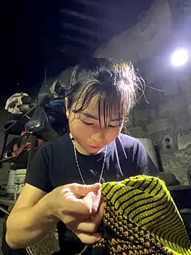 Snapshot of Sunyinn chatting on November 9, 1:48 am Sunyinn online show from November 9, 1:48 am