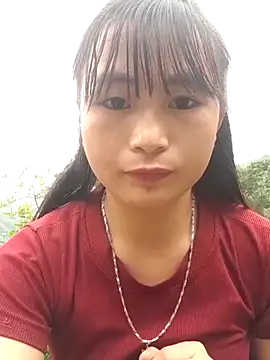 Snapshot of Sunyinn chatting on November 10, 7:29 am Sunyinn online show from November 10, 7:29 am