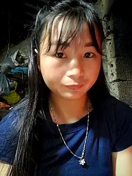 Snapshot of Sunyinn chatting on November 12, 1:28 am Sunyinn online show from November 12, 1:28 am