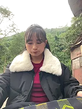 Snapshot of Sunyinn chatting on November 22, 9:19 am Sunyinn online show from November 22, 9:19 am