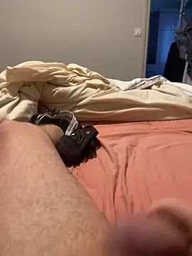 Snapshot of Chriscoki chatting on October 6, 6:00 am Chriscoki online show from October 6, 6:00 am