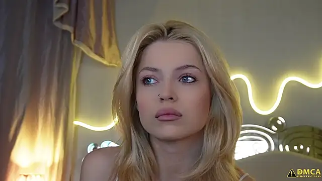 Snapshot of kellypeachcake chatting on November 17, 5:13 am kellypeachcake online show from November 17, 5:13 am