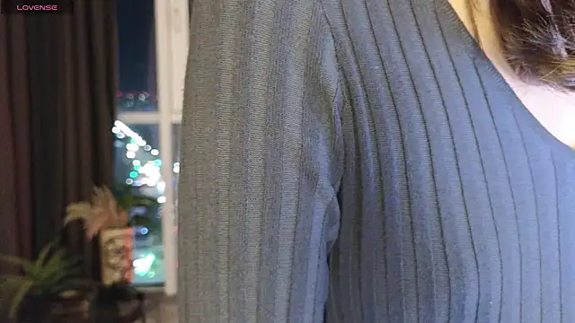 DebiHenks online show from October 29, 6:09 pm