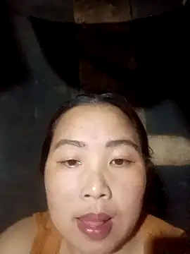 Snapshot of PhamPhung chatting on September 28, 12:43 pm PhamPhung online show from September 28, 12:43 pm