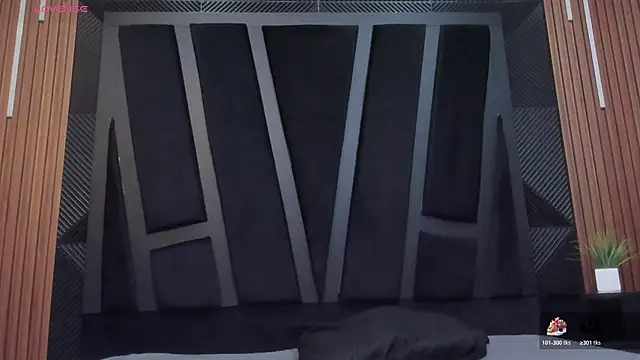 Snapshot of marco_garciia_ chatting on November 15, 11:10 pm marco garciia online show from November 15, 11:10 pm