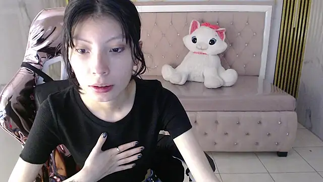 verana s online show from November 23, 8:08 pm