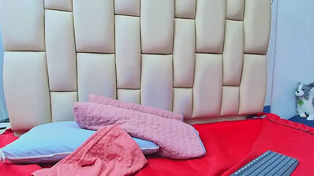 sweet amye online show from February 24, 7:12 pm