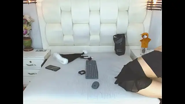 Atley Dolly online show from December 13, 8:47 pm