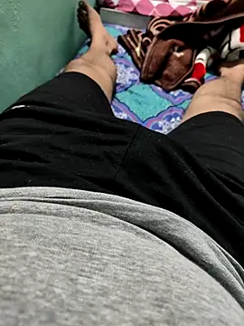 Snapshot of sexy_boy_hot_lund chatting on November 6, 7:26 pm sexy boy hot lund online show from November 6, 7:26 pm