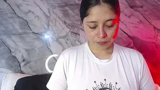 vela-kimm online show from April 14, 8:04 pm