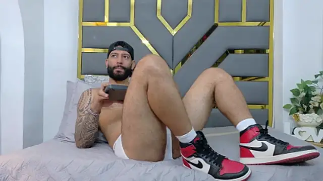 yorbymaxx online show from October 21, 2:18 pm