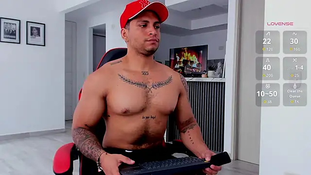 Nicolasmontoya16 online show from November 2, 6:54 pm