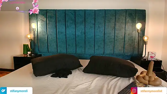 Stifanny Moreli online show from February 16, 8:05 pm