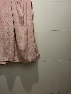 Snapshot of clara2111 chatting on November 12, 2:23 am clara2111 online show from November 12, 2:23 am