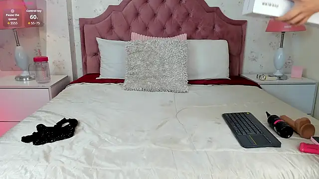 alanna blaze online show from February 23, 7:33 pm