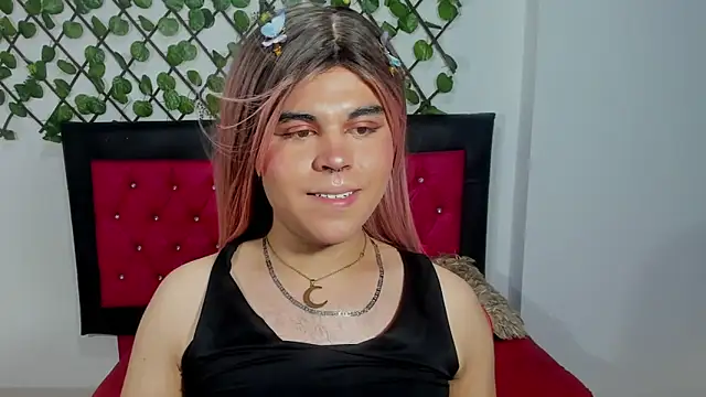 Lady Evelynn online show from October 4, 7:06 am