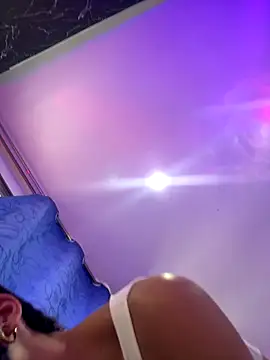 Snapshot of DayanaDG chatting on November 26, 7:37 pm DayanaDG online show from November 26, 7:37 pm