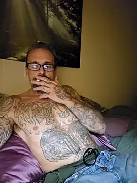 sethdarby online show from September 9, 2:44 am