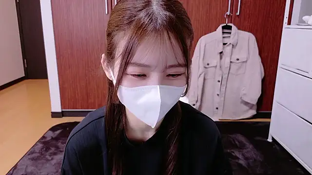 Snapshot of Ema_o0_chan chatting on September 27, 6:07 am Ema o0 chan online show from September 27, 6:07 am