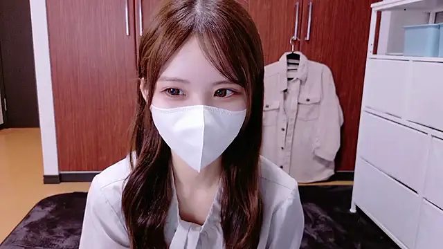 Snapshot of Ema_o0_chan chatting on September 28, 10:31 am Ema o0 chan online show from September 28, 10:31 am