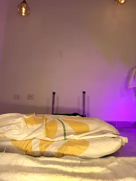 hade rosse online show from October 18, 1:12 pm