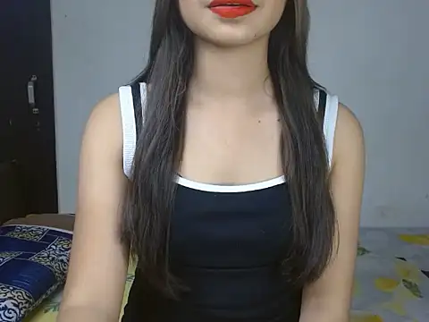 Snapshot of Crazyy_Girl chatting on October 29, 3:03 pm Crazyy Girl online show from October 29, 3:03 pm