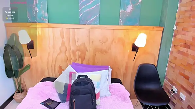 milavega  online show from February 7, 11:58 am