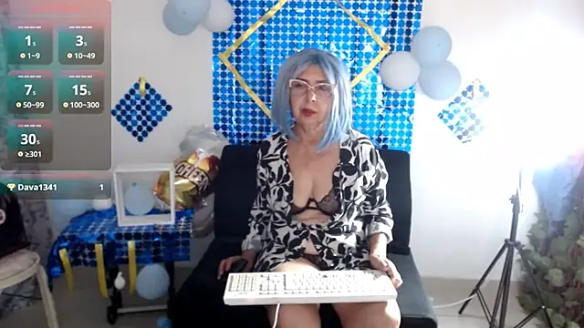 ruth blue21 online show from October 1, 4:40 am