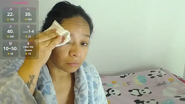 Snapshot of Sara_cute92 chatting on November 14, 11:31 am Sara cute92 online show from November 14, 11:31 am