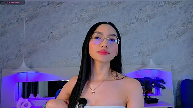 Keira Corleone online show from November 14, 4:22 am