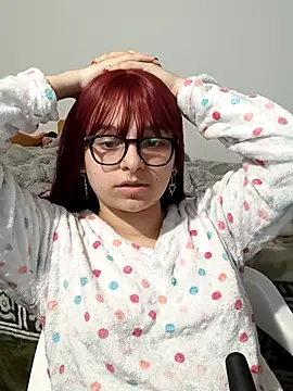 Aurora blaack online show from March 6, 12:40 am