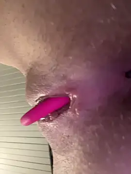 SeccySerena online show from April 4, 6:49 pm