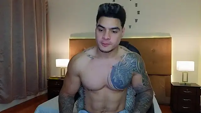 Steven Velez online show from March 22, 11:52 pm