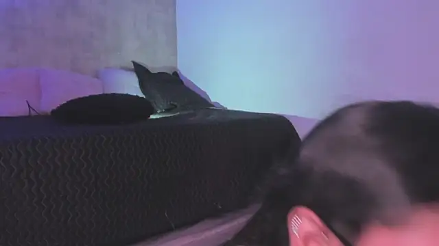 Becky G online show from November 17, 12:16 am