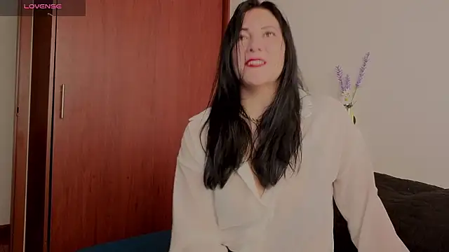 karla valk1 online show from March 17, 1:14 pm