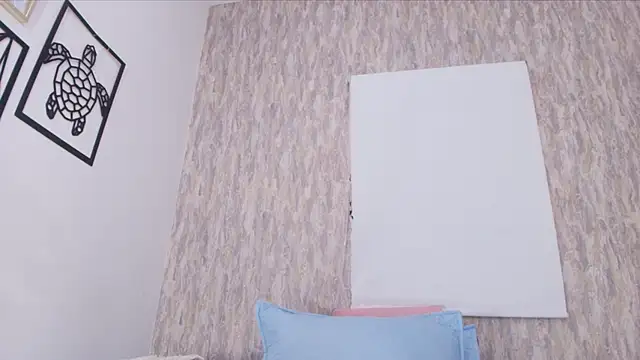 Snapshot of abbypratt chatting on November 6, 7:04 pm abbypratt online show from November 6, 7:04 pm