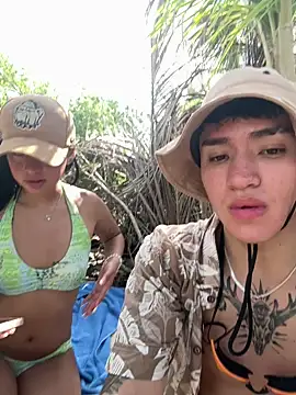 Snapshot of myc_hot chatting on September 29, 8:13 pm myc hot online show from September 29, 8:13 pm