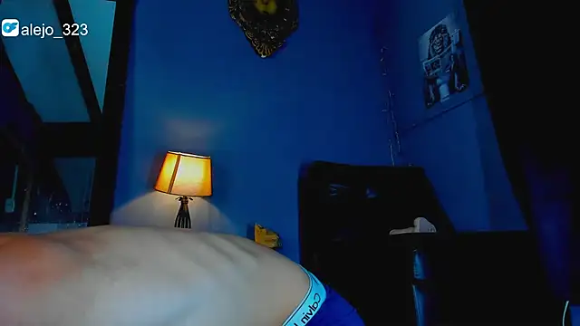 alejo  323   online show from February 18, 1:45 am