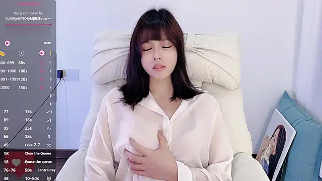 Snapshot of yara_hot1 chatting on October 18, 11:44 am yara hot1 online show from October 18, 11:44 am