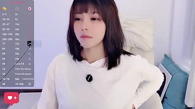 Snapshot of yara_hot1 chatting on January 12, 5:23 am yara hot1 online show from January 12, 5:23 am