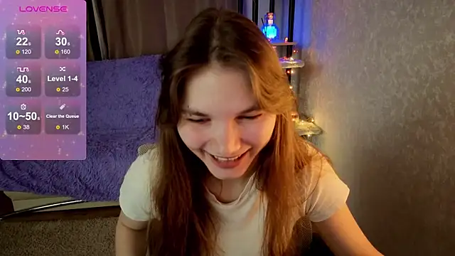 Snapshot of Nika_OMG chatting on November 7, 8:20 pm Nika OMG online show from November 7, 8:20 pm