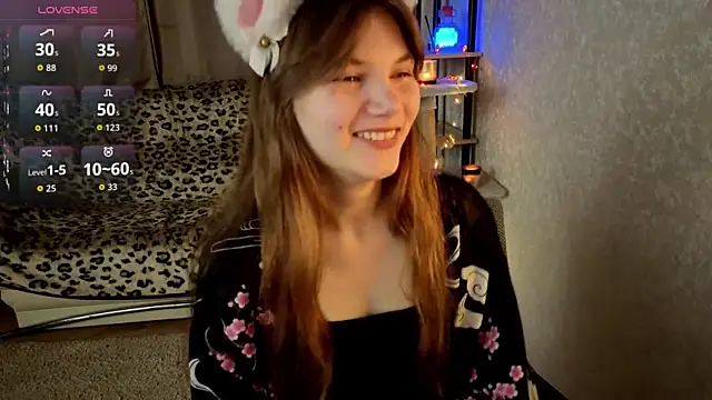 Snapshot of Nika_OMG chatting on November 11, 6:08 pm Nika OMG online show from November 11, 6:08 pm