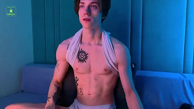 Snapshot of ares_pallini chatting on November 30, 4:27 am ares pallini online show from November 30, 4:27 am