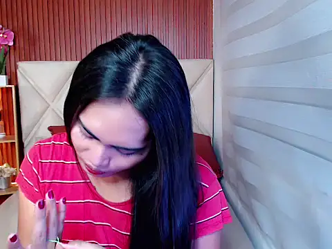 Snapshot of sluttyprincess0 chatting on November 25, 11:49 pm sluttyprincess0 online show from November 25, 11:49 pm