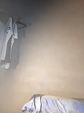 Snapshot of God_Eros_23cm chatting on November 12, 1:39 am God Eros 23cm online show from November 12, 1:39 am