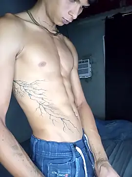 Snapshot of God_Eros_23cm chatting on December 4, 12:53 am God Eros 23cm online show from December 4, 12:53 am