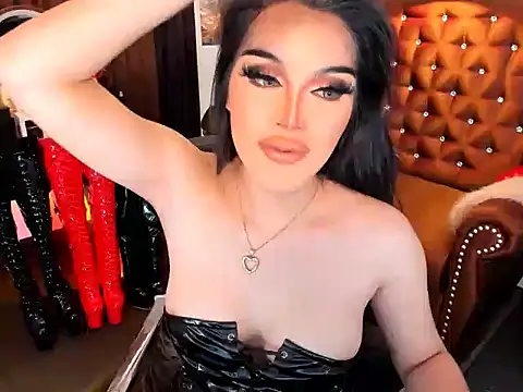 Snapshot of devongarcia chatting on September 22, 1:13 pm devongarcia online show from September 22, 1:13 pm