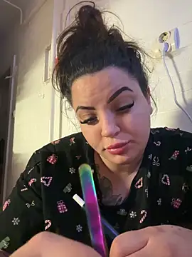 Snapshot of sexybunny18255 chatting on December 15, 10:36 pm sexybunny18255 online show from December 15, 10:36 pm